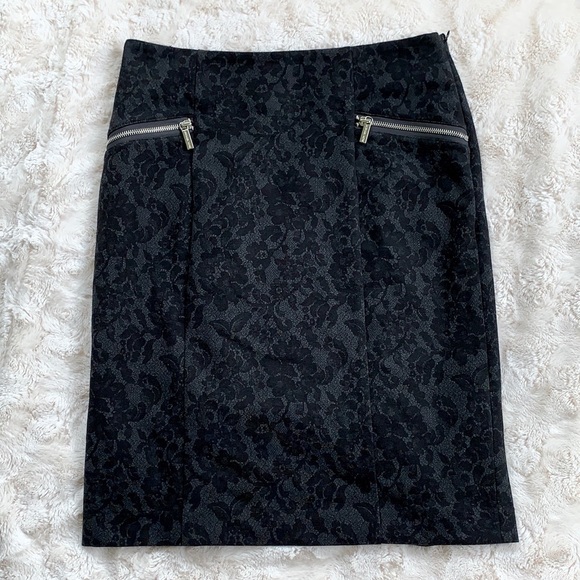 MICHAEL Michael Kors Dresses & Skirts - Michael Kors Black & Gray Pencil Skirt